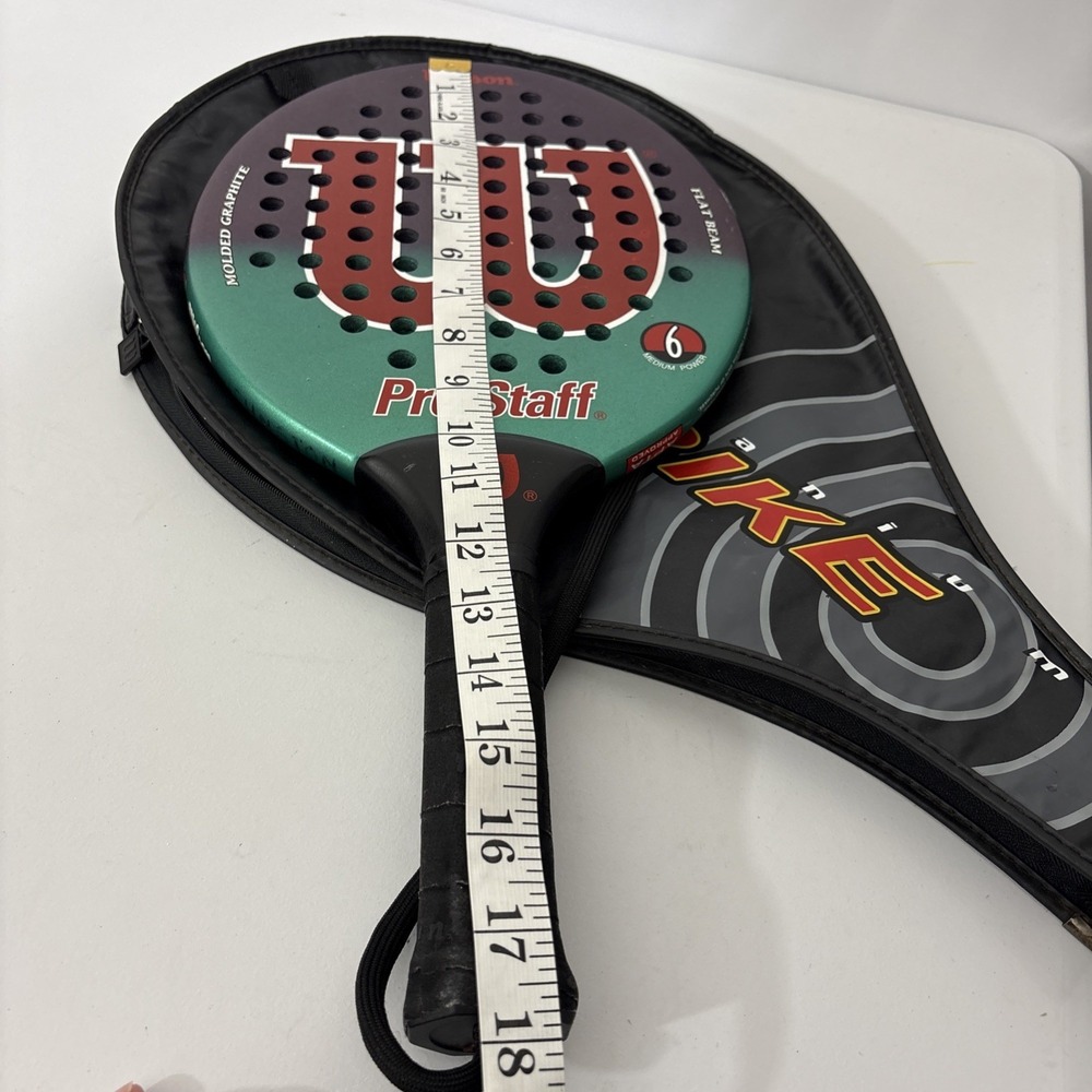 Vintage Wilson Pro Staff Flat Beam 6 Molded Graphite Paddle Racket w/ Case *FLAW - Picture 8 of 8